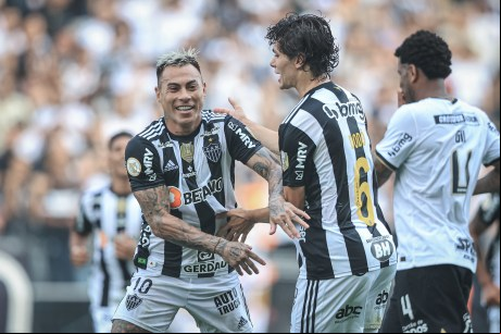 Corinthians perde para Atlético-MG na Arena e termina Brasileirão na 4ª posição